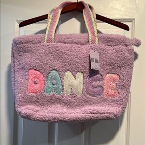 Sherpa Dance bag with Colorful 'DANCE' Letters